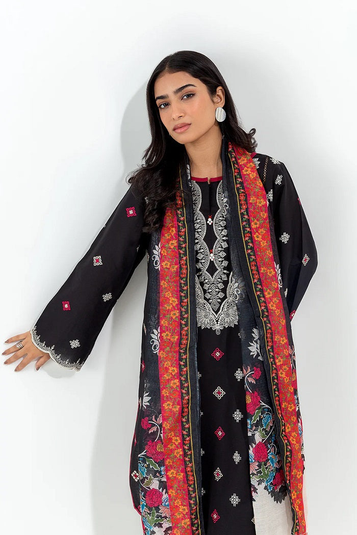 3 Piece Embroidered Lawn Suit Pret