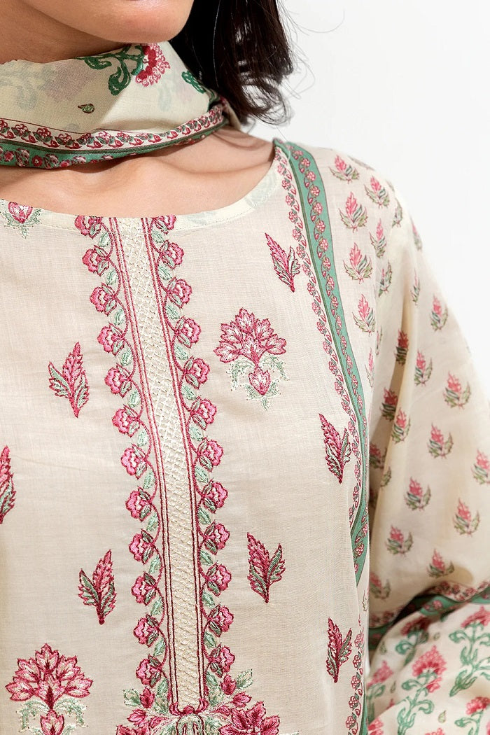 3 Piece Embroidered Lawn Suit